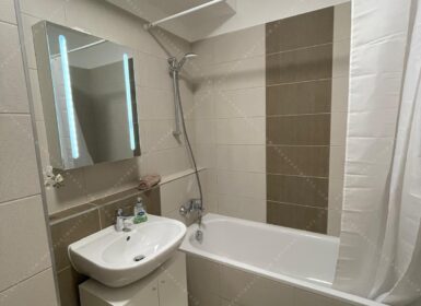 Newly-built studio apartment in the popular Corvin setany