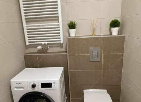 Newly-built studio apartment in the popular Corvin setany