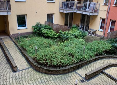 For Rent: 1-Bedroom Apartment in the 13th District