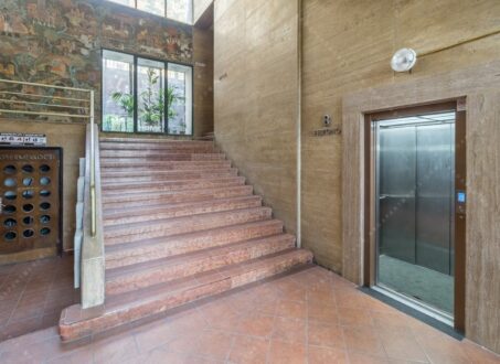 Studio for Rent – Madách Square (next to Deák tér)