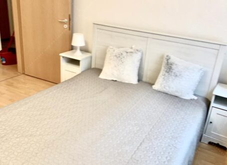 For Rent: 1-Bedroom Apartment in the 13th District