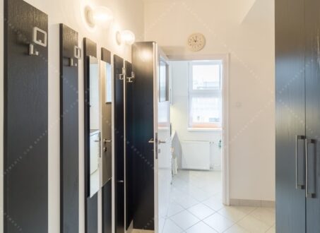 Studio for Rent – Madách Square (next to Deák tér)