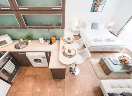 For Rent – Fully Furnished Apartment in Budapest 5th District
