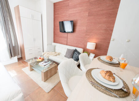 For Rent – Fully Furnished Apartment in Budapest 5th District