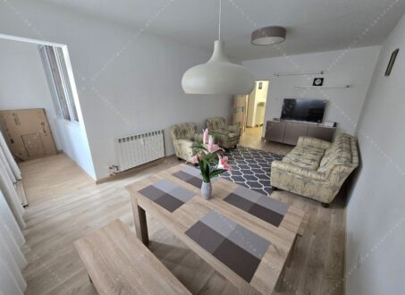 Fully renovated and spacious One-bedroom close to Corvin Setány