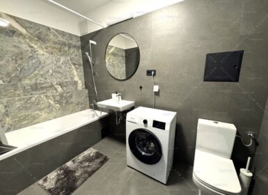 Newly renovated TWO-bedrooms in Corvin Sétány