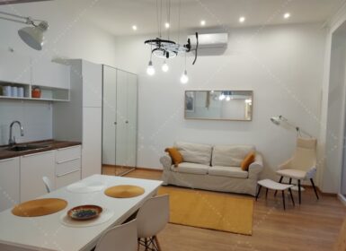 For Rent – Studio Apartment