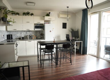 One bedroom in Corvin setany for Sale!