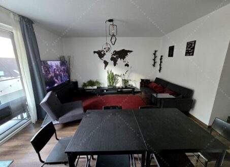 One bedroom in Corvin setany for Sale!