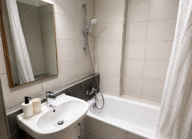 Corvin Promenade, Grand Building – 1 Bedroom Apartment with Balcony for Rent