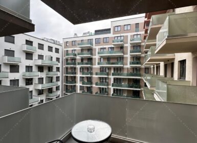 Corvin Promenade, Grand Building – 1 Bedroom Apartment with Balcony for Rent