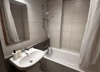 Corvin Promenade, Grand Building – 1 Bedroom Apartment with Balcony for Rent