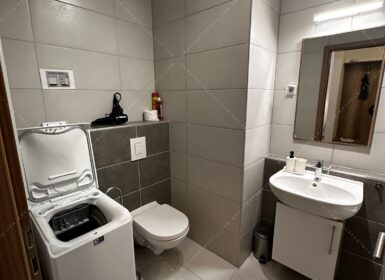 Corvin Promenade, Grand Building – 1 Bedroom Apartment with Balcony for Rent