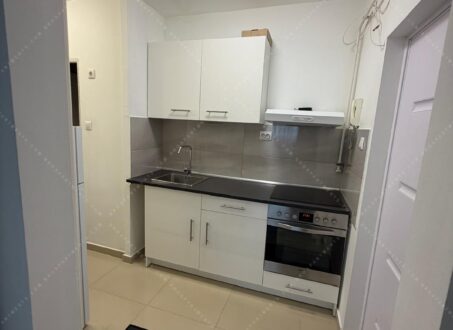 Bright Furnished Studio Apartment for Rent – Práter Street, Budapest 8th District