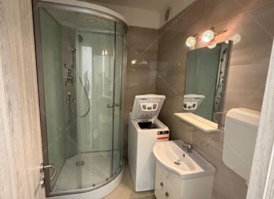 Bright Furnished Studio Apartment for Rent – Práter Street, Budapest 8th District