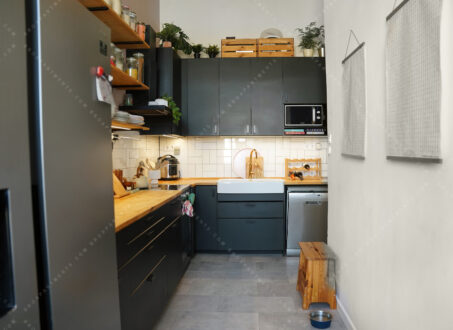 Spacious Family Apartment Overlooking Gutenberg Square