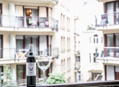 Budapest VI – Király utca 30 | 1-Bedroom Apartment with Balcony for Rent