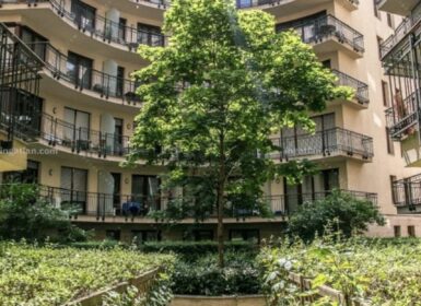 Budapest VI – Király utca 30 | 1-Bedroom Apartment with Balcony for Rent