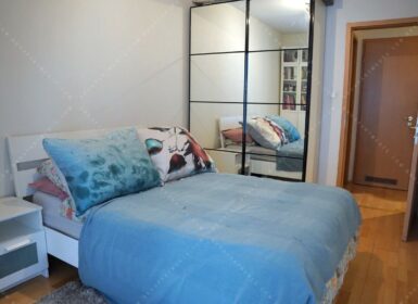 Bright 1-Bedroom Apartment with Balcony in Római Kert Residence – District XIII