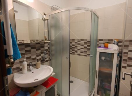 Cozy Fully Furnished Apartment with Balcony for Rent – District 9