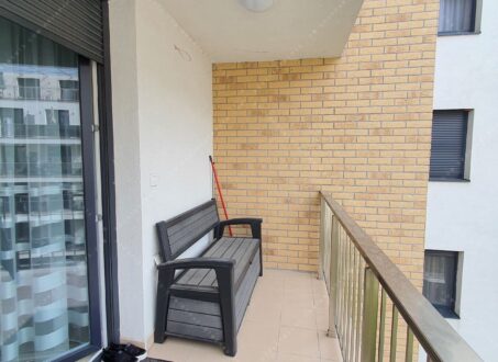 Cozy Fully Furnished Apartment with Balcony for Rent – District 9