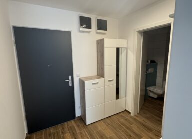 For Rent – Modern 1-Bedroom Apartment with Balcony | Budapest IX