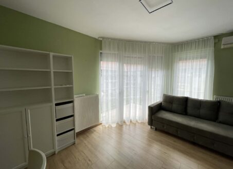 FOR RENT – QUIET APARTMENT WITH BALCONY, STORAGE & GARAGE NEAR SEMMELWEIS UNIVERSITY