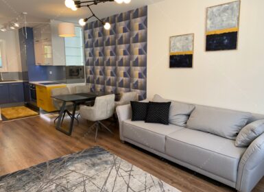 Modern 50 sqm Apartment with Terrace & Garage in Central Budapest- For Rent
