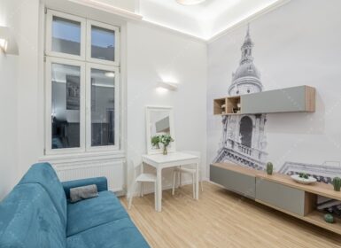 Modern Studio Apartment for Rent – Klauzál tér, Budapest