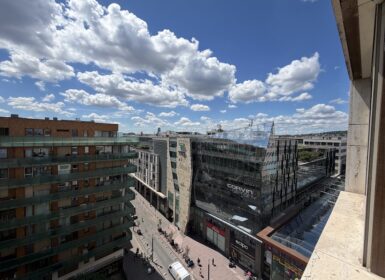 Top floor apartment in Corvin Promenade with walk-in closet