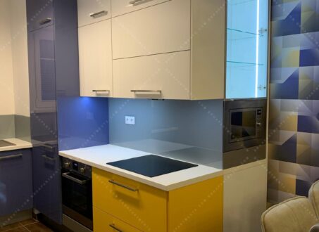 Modern 50 sqm Apartment with Terrace & Garage in Central Budapest- For Rent