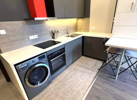 Modern Studio Apartment for Rent Close to Oktogon, Near Andrássy Avenue