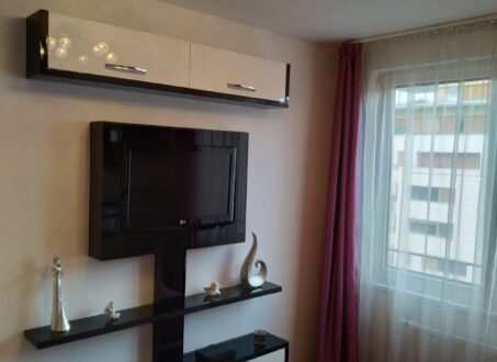 Furnished 2Bedroom Apartment for Rent on Corvin Promenade – from September