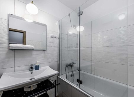 Modern 1-Bedroom Apartment for Rent – Corvin District, Budapest