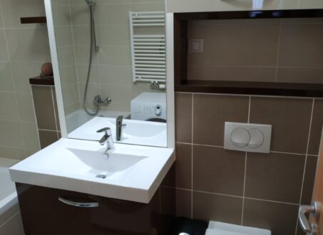 Furnished 2Bedroom Apartment for Rent on Corvin Promenade – from September