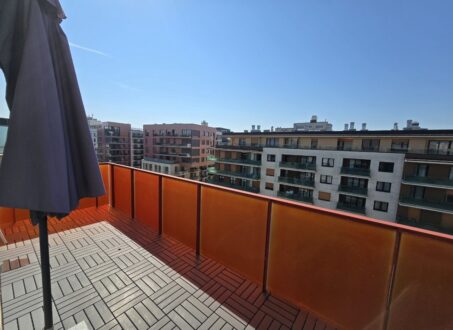 Premium 3-Bedroom Apartment with Large Balcony & Panoramic Views for Rent