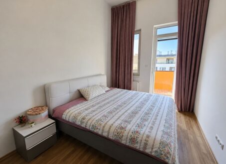 Premium 3-Bedroom Apartment with Large Balcony & Panoramic Views for Rent