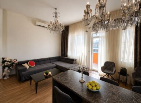 Premium 3-Bedroom Apartment with Large Balcony & Panoramic Views for Rent