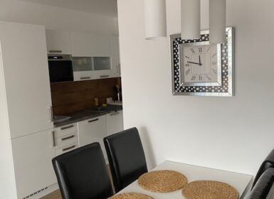 Penthouse Apartment with Spacious Outdoor Areas – For Rent – Angyalföld