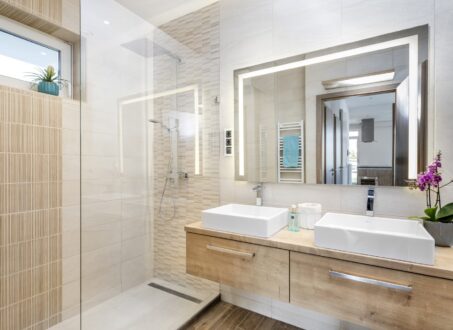 For Rent: Luxury Smart Home with Private Jacuzzi & Panoramic Terrace