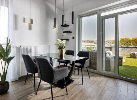 For Rent: Luxury Smart Home with Private Jacuzzi & Panoramic Terrace