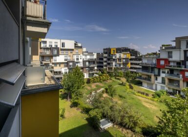 For Rent: Luxury Smart Home with Private Jacuzzi & Panoramic Terrace