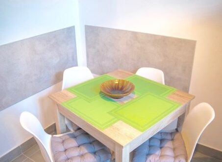 Furnished 2-Room Apartment with Balcony for Rent in Budapest XI – Tornavár Street