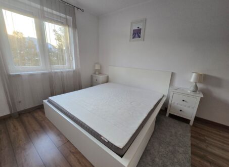 Furnished 2-Room Apartment with Balcony for Rent in Budapest XI – Tornavár Street