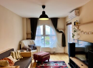 Bright, Fully Furnished Apartment with Balcony – District VIII, Budapest