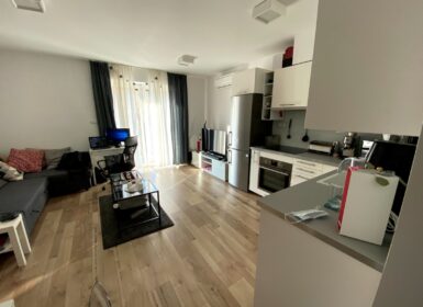 Modern 1-Bedroom Apartment with 12 m² Terrace for Rent in Kelenföld, Budapest XI