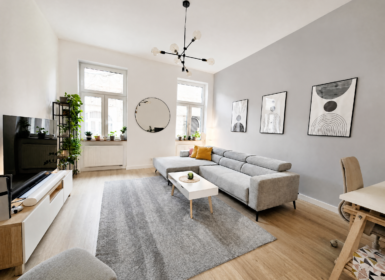 Beautiful 2-Bedroom Apartment with Balcony in the Heart of Budapest – Steps from the Opera House