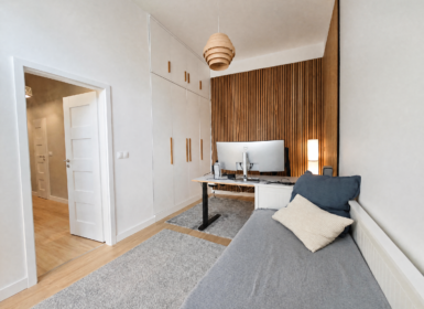 Beautiful 2-Bedroom Apartment with Balcony in the Heart of Budapest – Steps from the Opera House
