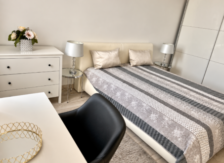 Fully Furnished 1-Bedroom Apartment with Balcony – For Rent – District XIII, Budapest