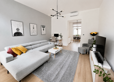 Beautiful 2-Bedroom Apartment with Balcony in the Heart of Budapest – Steps from the Opera House